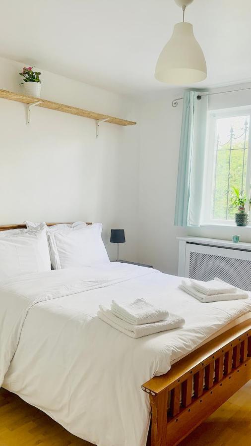 Amazing Location - City Of London- 2 Bedroom Stunning Canal View House With Private Garden,Parking & Balcony Exterior foto